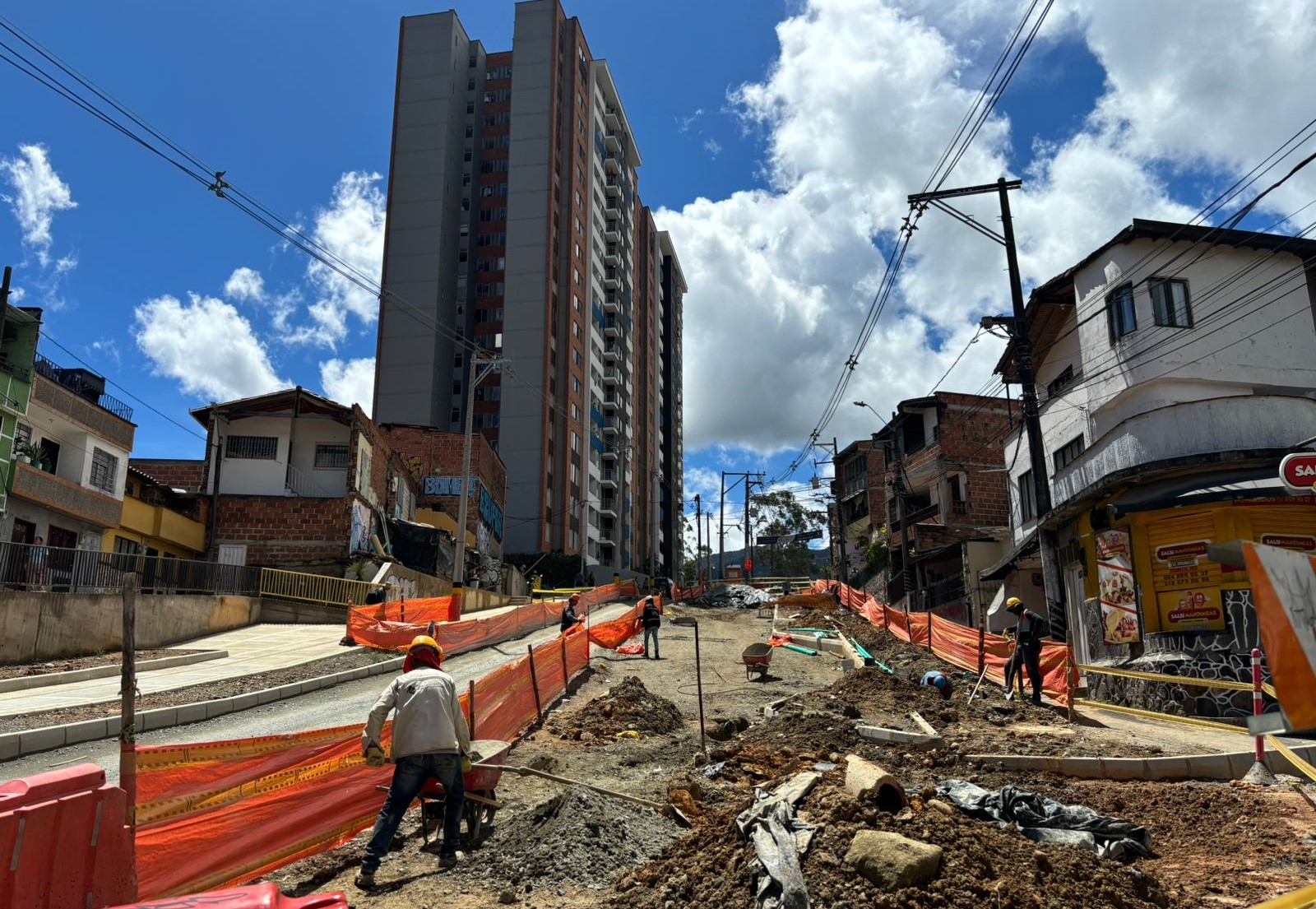 Vecinos de La Estrella piden que finalicen obras en La Ferrería: ampliación cumple un año de retraso