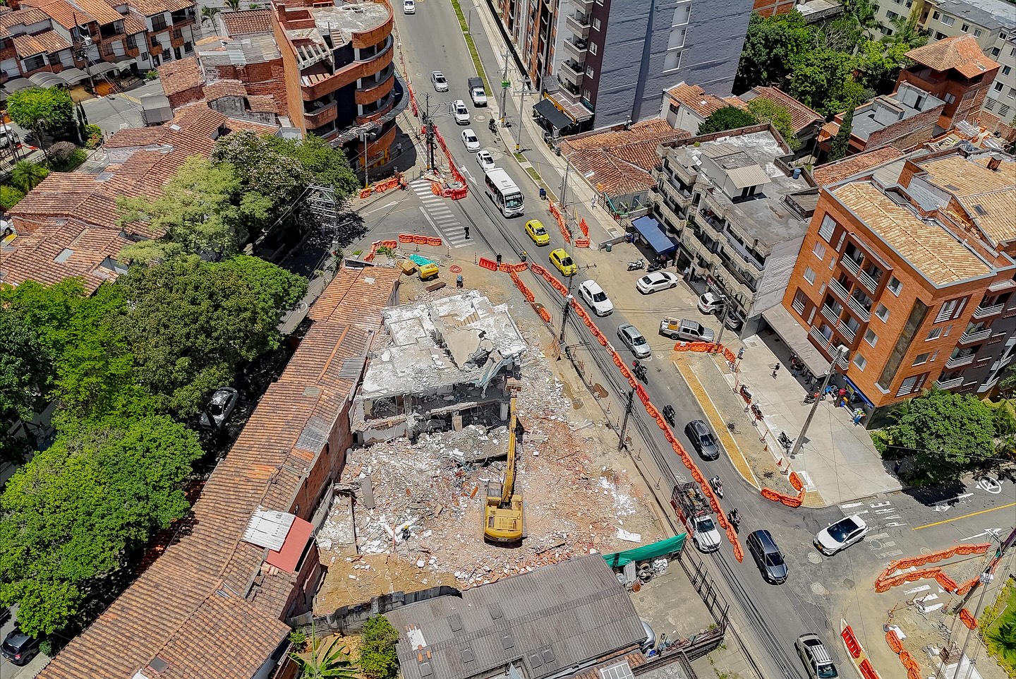 Alcaldía de Sabaneta espera terminar la ampliación de la carrera 43 A a mitad del 2026: así avanza la construcción
