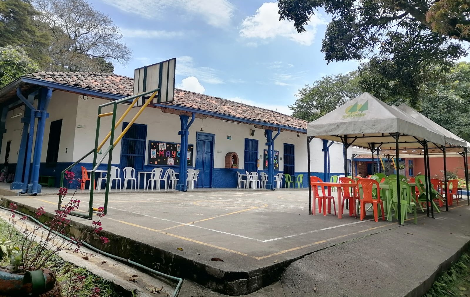 Incertidumbre en Itagüí por cierre de las escuelas Pilsen y Malta: 230 niños quedarían sin colegio