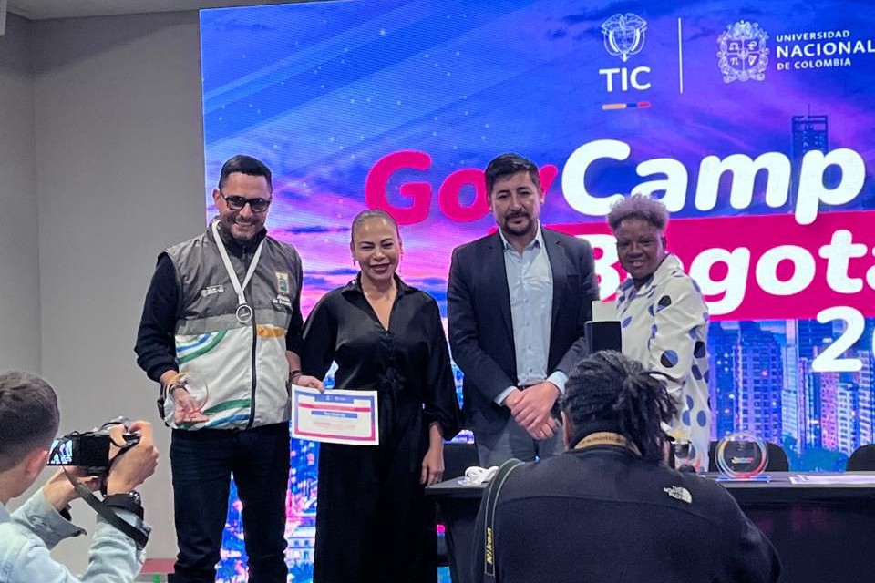 Sabaneta, referente nacional en Gobierno Digital: primer y segundo puesto en Máxima Velocidad 2025