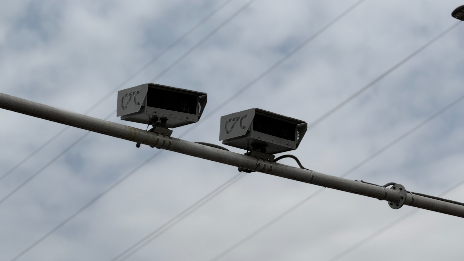 ¿También instalaron cámaras de fotomultas en Caldas? Alcaldía explicó para qué son los nuevos dispositivos