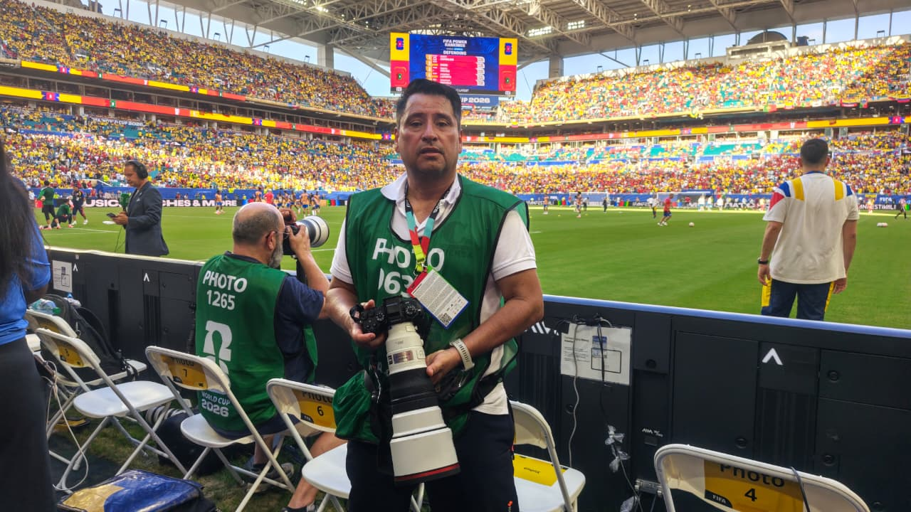 Juan Antonio, el fotógrafo de Itagüí-Antioquia, que hace historia cubriendo su cuarto Mundial de Fútbol