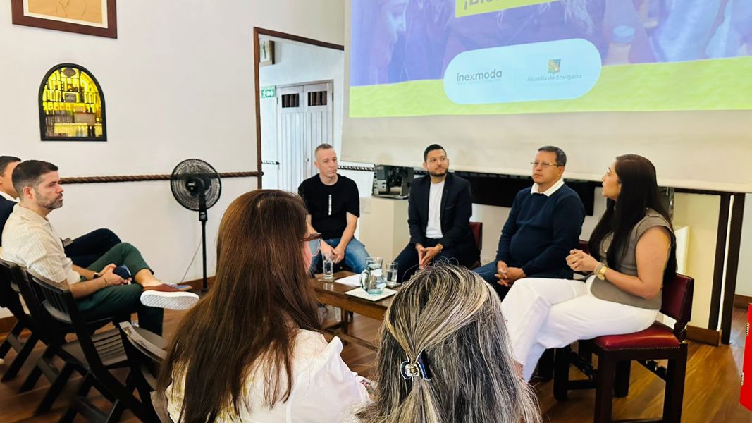 Programa Tejiendo Fibras impulsa el crecimiento de más de 30 marcas del sector moda de Envigado: aumentaron el 885% en su producción