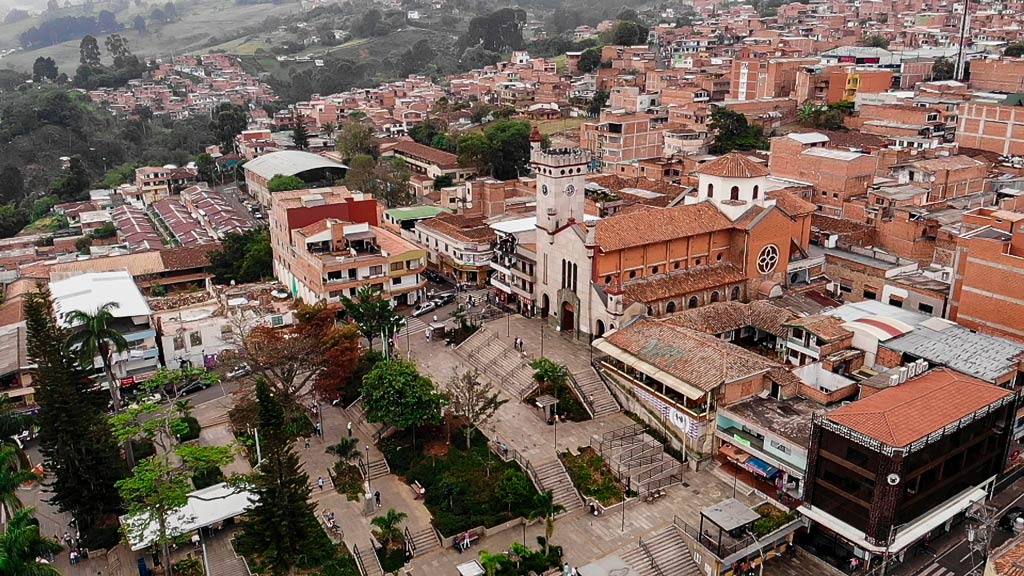 Alerta en San Antonio de Prado: unas 5.000 personas podrían quedarse sin agua por disminución del caudal de la quebrada La Manguala